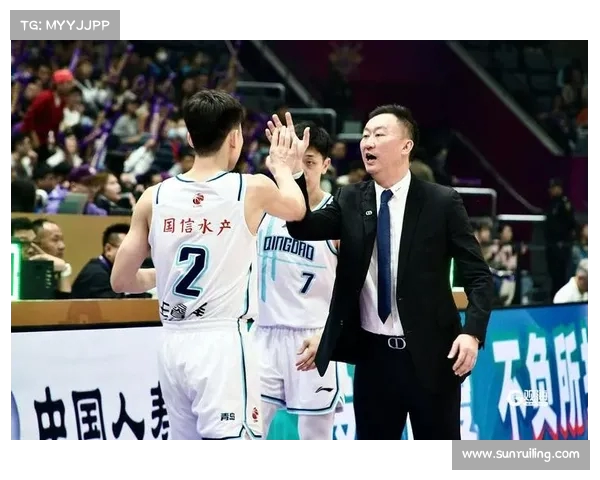 青岛男篮与刘维伟成功续约三年 两次带队晋级季后赛 青岛男篮与刘维伟成功续约三年 两次带队晋级季后赛